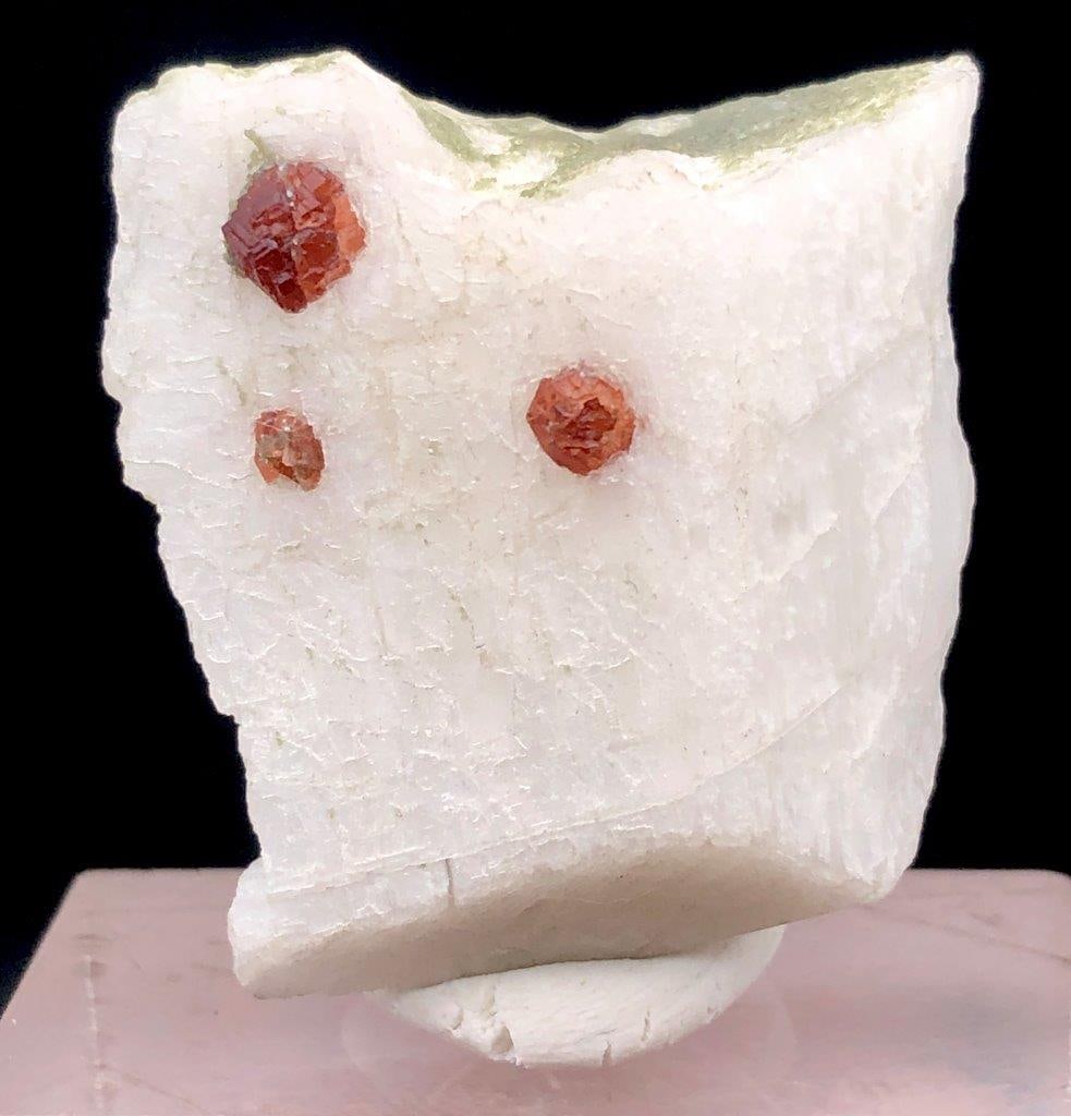 Beautiful Garnet Crystals wiTH Feldspar Mineral Specimen - 22 Grams - 35X30X28 mm: Beautiful Garnet Crystals wiTH Feldspar Mineral Specimen - 22 Grams - 35X30X28 mm Shipping Rate: 23$ WorldWideshipping rates are determined by Parcel weight and destination.Combined shipping: We offer