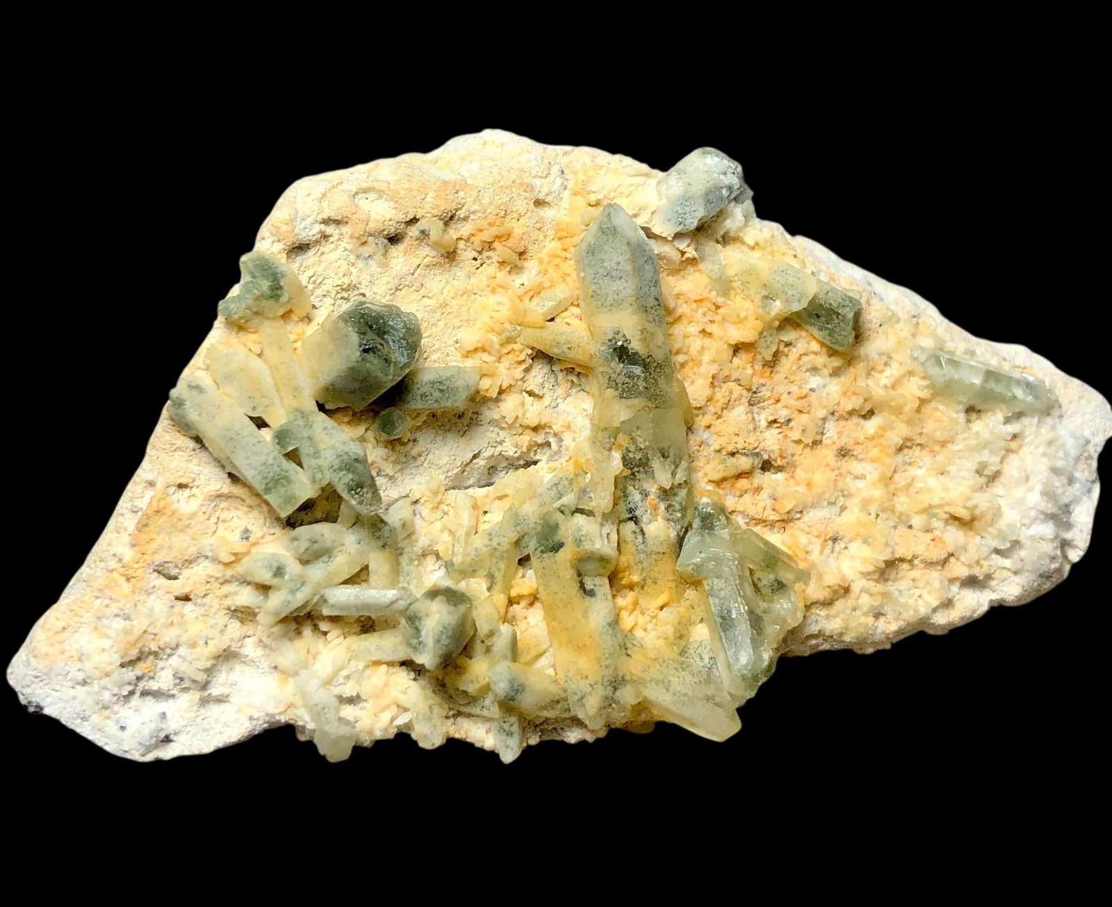 56.47 Grams Chlorine Quartz Crystals On Matrix - 80X50X30 mm: 56.47 Grams Chlorine Quartz Crystals On Matrix - 80X50X30 mm Shipping Rate: 23$ .shipping rates are determined by Parcel weight and destination.Combined shipping: We offer combine shipping on multiple