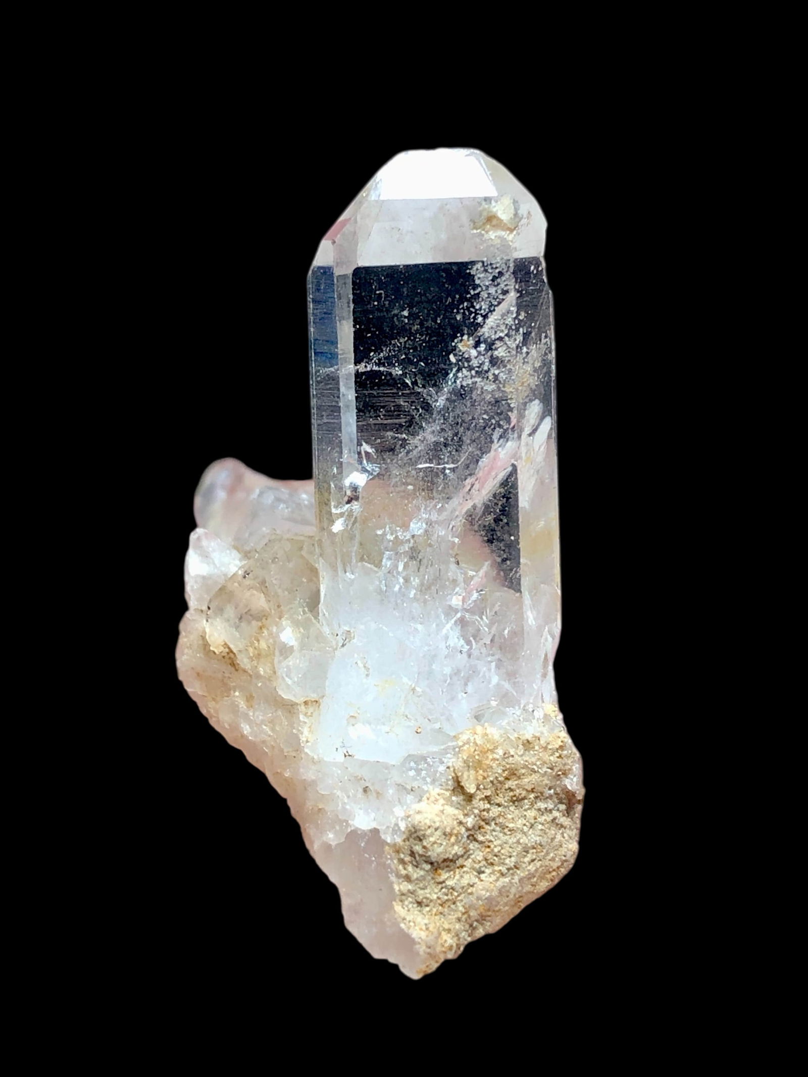 4.86 grams Clear Quartz Crystal - 35X35X15 mm (1 of 4)