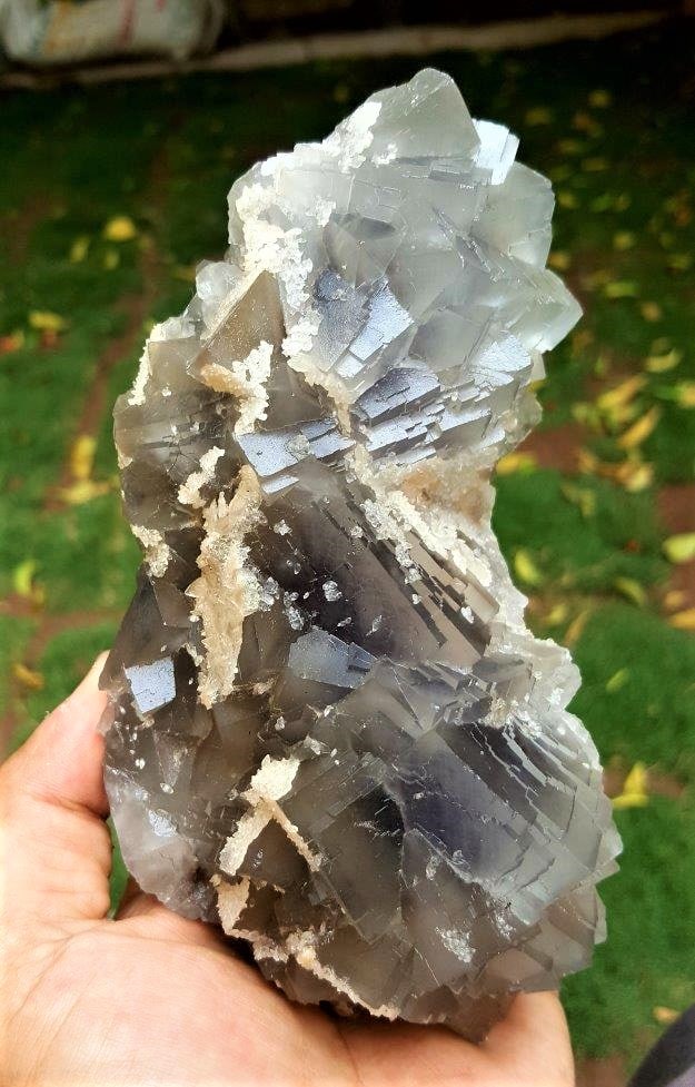 FLUORITE with CALCITE Specimen - 833.7 Grams: FLUORITE with CALCITE Specimen - from Loralai, Balochistan - 833.7 Grams - 155X83X54 mmShipping Rate: $70.00 .shipping rates are determined by Parcel weight and destination.Combined shipping: We offer