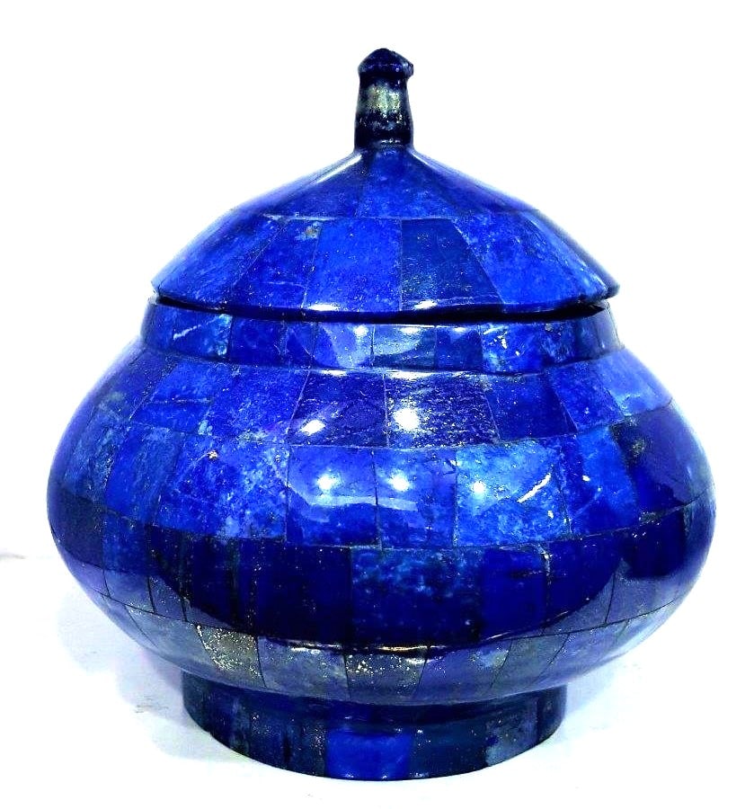 High Grade Lapis Lazuli Jewellery Box: High Grade Natural Lapis Lazuli Round Handmade Jewelry boxShipping Rate: $65.00 .shipping rates are determined by Parcel weight and destination.Combined shipping: We offer combine shipping on multiple