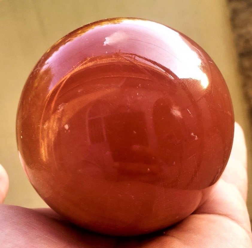 Honey CaLCite Sphere - 369 Grams: Honey CaLCite Sphere - 369 GramsShipping Rate: $50.00.shipping rates are determined by Parcel weight and destination.Combined shipping: We offer combine shipping on multiple items purchased to reduce