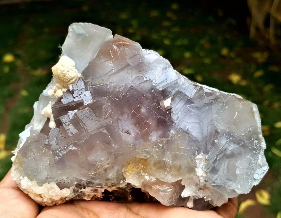 FLUORITE SPECIMEN WITH PHANTOM - 455.5 Grams: FLUORITE SPECIMEN WITH PHANTOM-GROWTH ZONING - 455.5 Grams - 103X74X56 mmShipping Rate: $45.00 .shipping rates are determined by Parcel weight and destination.Combined shipping: We offer combine shipp