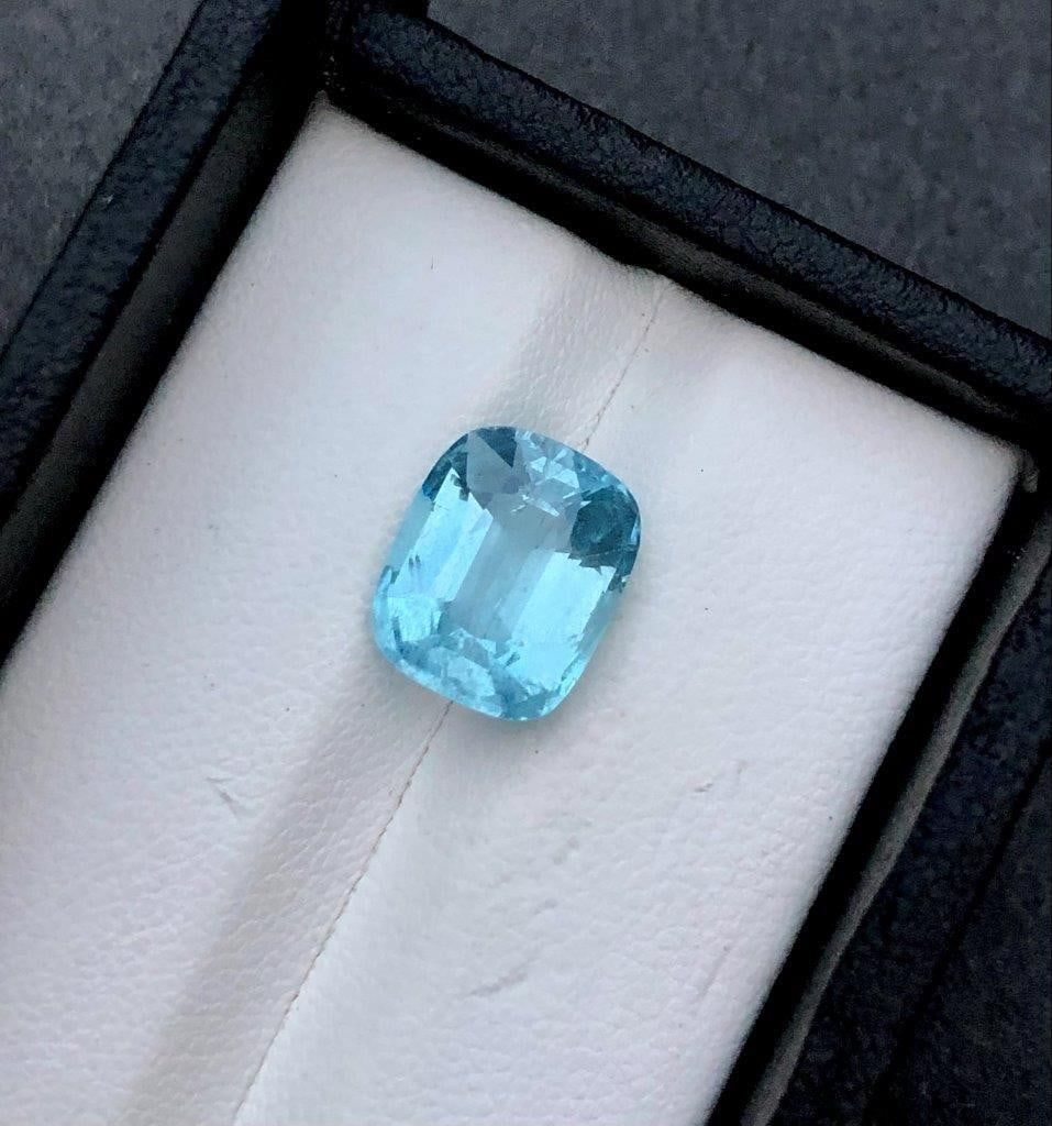 Natural Blue Santa Maria Aquamarine Gemstone - 5.90 Carats: Natural Blue Santa Maria Aquamarine Gemstone - 5.90 CaratsShipping Rate: $15.00 .shipping rates are determined by Parcel weight and destination.Combined shipping: We offer combine shipping on multiple