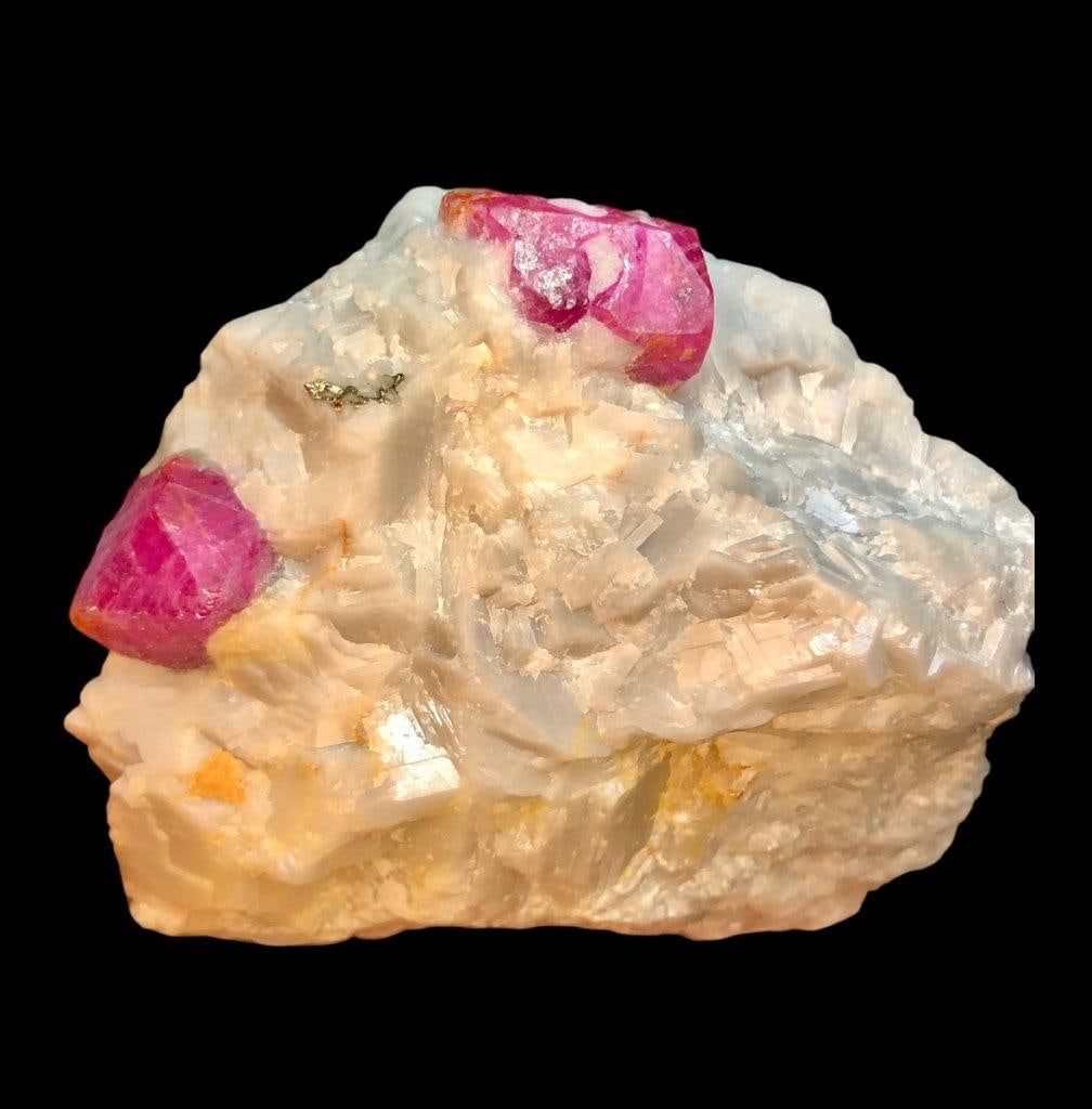 143 Grams AAA Quality Ruby Crystals On Matrix - 69X54X30 mm: 143 Grams AAA Quality Ruby Crystals On Matrix - 69X54X30 mm Shipping Rate: FREE SHIPPING .shipping rates are determined by Parcel weight and destination.Combined shipping: We offer combine shipping on