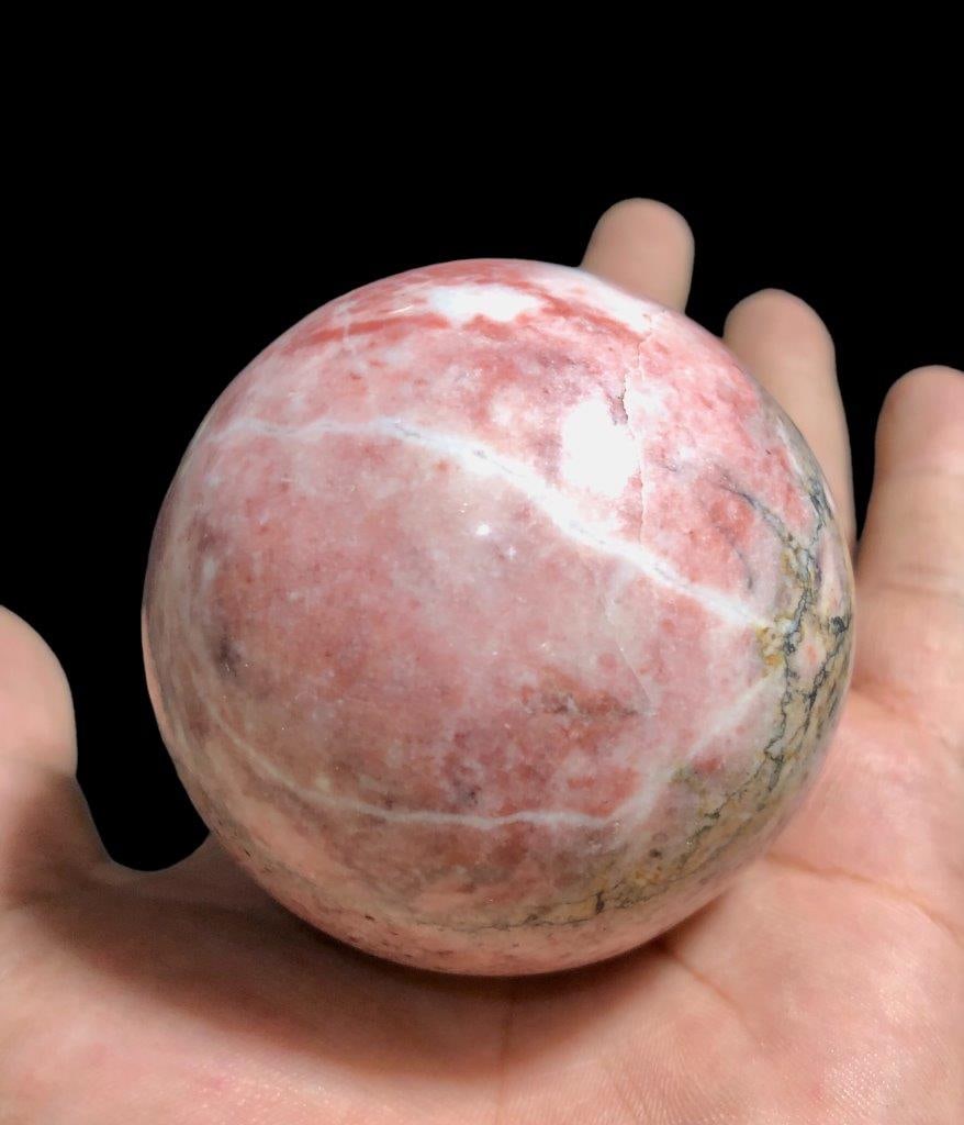 700 Grams Natural Jasper Sphere: 700 Grams Natural Jasper SphereShipping Rate: FREE SHIPPING .shipping rates are determined by Parcel weight and destination.Combined shipping: We offer combine shipping on multiple items purchased to