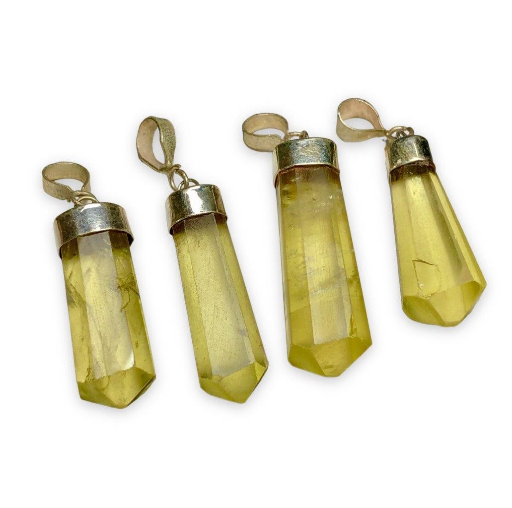 Yellow Citrine Quartz Pendant-Balance Energy Protection Necklace: Yellow Citrine Quartz Pendant-Balance Energy Protection NecklaceShipping Rate: $25.00 .shipping rates are determined by Parcel weight and destination.Combined shipping: We offer combine shipping on mu