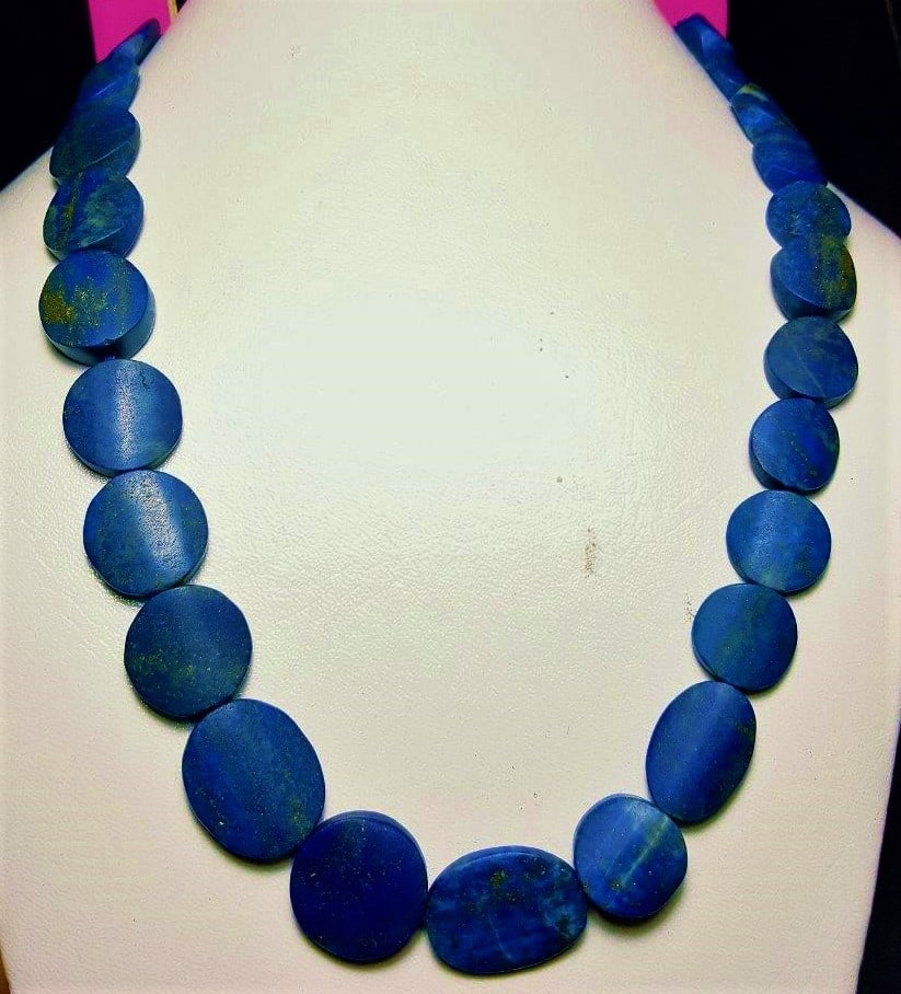 Blue lapis lazuli choker necklace: Blue lapis lazuli choker necklace. Rich blue gemstone Shipping: $23.00. Shipping rates are determined by Parcel weight and destination.