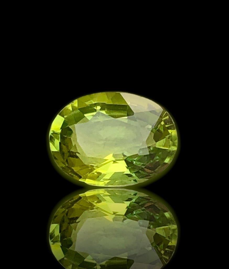 Mint Green Natual Tourmaline - 2,45 Carats - 10X8X5 mm: Mint Green Natual Tourmaline - 2,45 Carats - 10X8X5 mmShipping Rate: $15.00 .shipping rates are determined by Parcel weight and destination.Combined shipping: We offer combine shipping on multiple ite