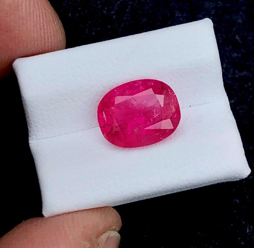 Rubelite Tourmaline - 2.85 Carats - 10X8X5 mm: Rubelite Tourmaline - 2.85 Carats - 10X8X5 mmShipping Rate: $15.00 .shipping rates are determined by Parcel weight and destination.Combined shipping: We offer combine shipping on multiple items purcha