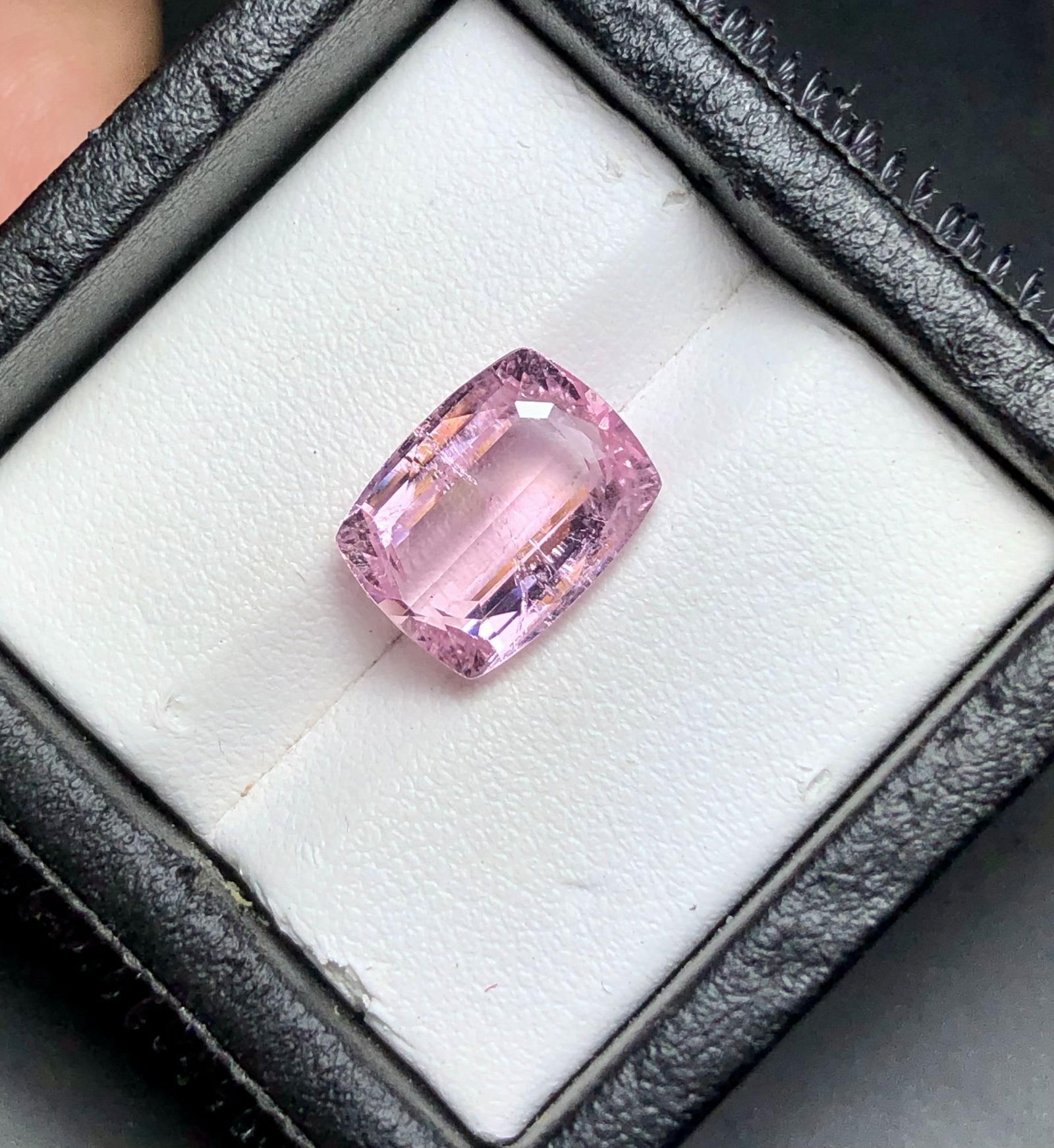 4.95 Carats Baby Pink Natural Tourmaline - 12X9X7 mm: 4.95 Carats Baby Pink Natural Tourmaline - 12X9X7 mmShipping Rate: $15.00 .shipping rates are determined by Parcel weight and destination.Combined shipping: We offer combine shipping on multiple items