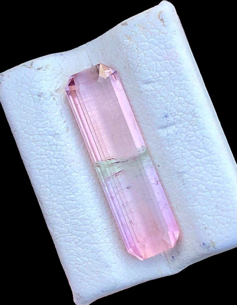 4.10 Carats Bi Color Tourmaline - 20X6X4 mm (1 of 2)