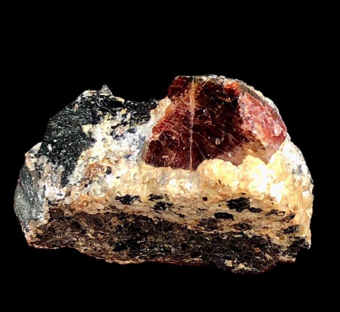 zircon Crystal Mineral Specimen - 55X32X28 mm 84 Grams - 56X42X28 mm: zircon Crystal Mineral Specimen - 55X32X28 mm 84 Grams - 56X42X28 mm Shipping Rate: 23$ WorldWideshipping rates are determined by Parcel weight and destination.Combined shipping: We offer combine ship