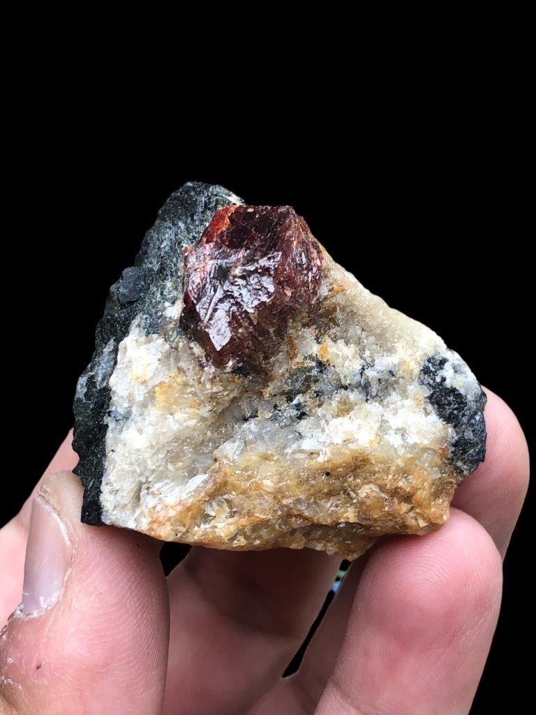 76 Grams Amazing Zircon Crystal On Matrix - 45X45X40 mm: 76 Grams Amazing Zircon Crystal On Matrix - 45X45X40 mm Shipping Rate: 23$ WorldWideshipping rates are determined by Parcel weight and destination.Combined shipping: We offer combine shipping on multi