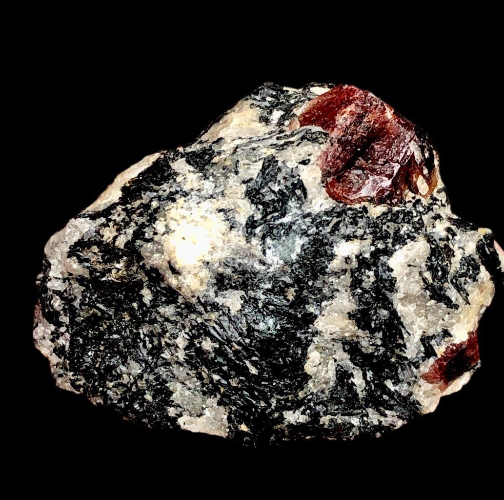 71.7 Grams Zircons Crystals On Matrix Mineral Specimen - 50X40X25 mm: 71.7 Grams Zircons Crystals On Matrix Mineral Specimen - 50X40X25 mm Shipping Rate: 23$ WorldWideshipping rates are determined by Parcel weight and destination.Combined shipping: We offer combine ship