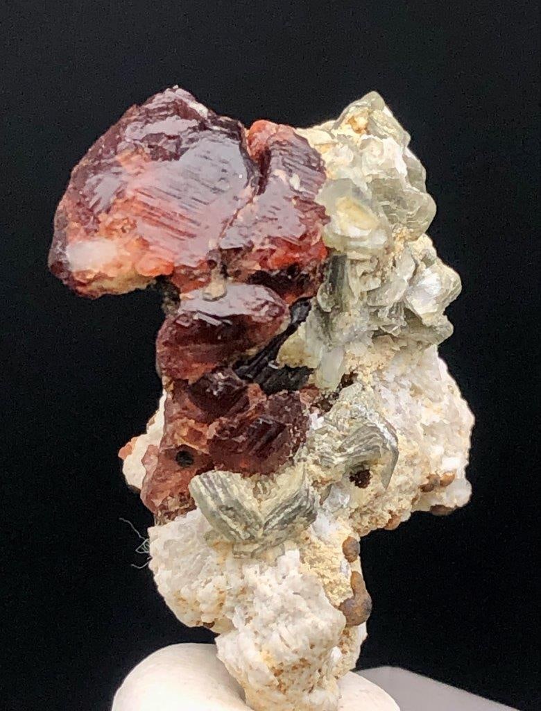 Big Size Garnet Crystals Natural Formation With Mica From Skardu - 9 Grams - 32X28X20 mm: Big Size Garnet Crystals Natural Formation With Mica From Skardu - 9 Grams - 32X28X20 mm Shipping Rate: 23$ WorldWideshipping rates are determined by Parcel weight and destination.Combined shipping: W