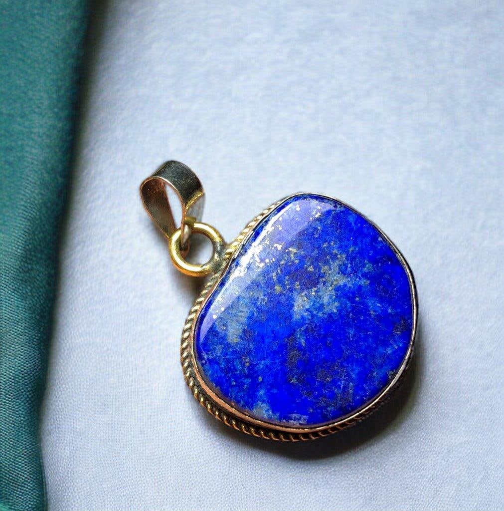 Healing Lapis Lazuli Pendant: Healing Lapis Lazuli Pendant Shipping: