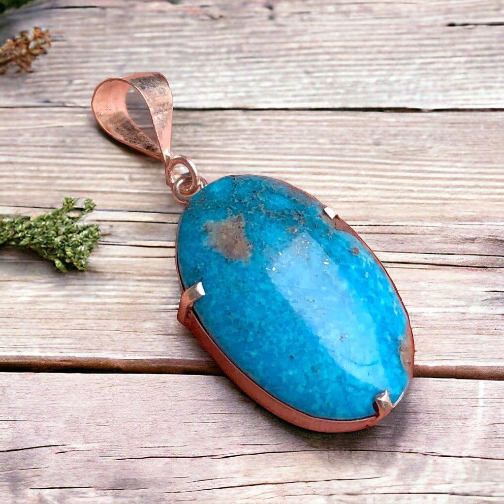 Rustic Turquoise Pendant: Rustic Turquoise Pendant Shipping: