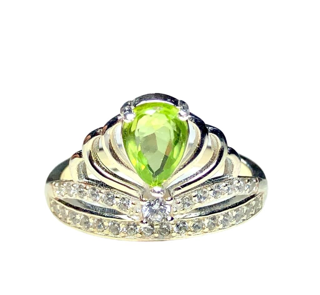 Peridot Ring August birthstone, Argentium silver Ring - 2