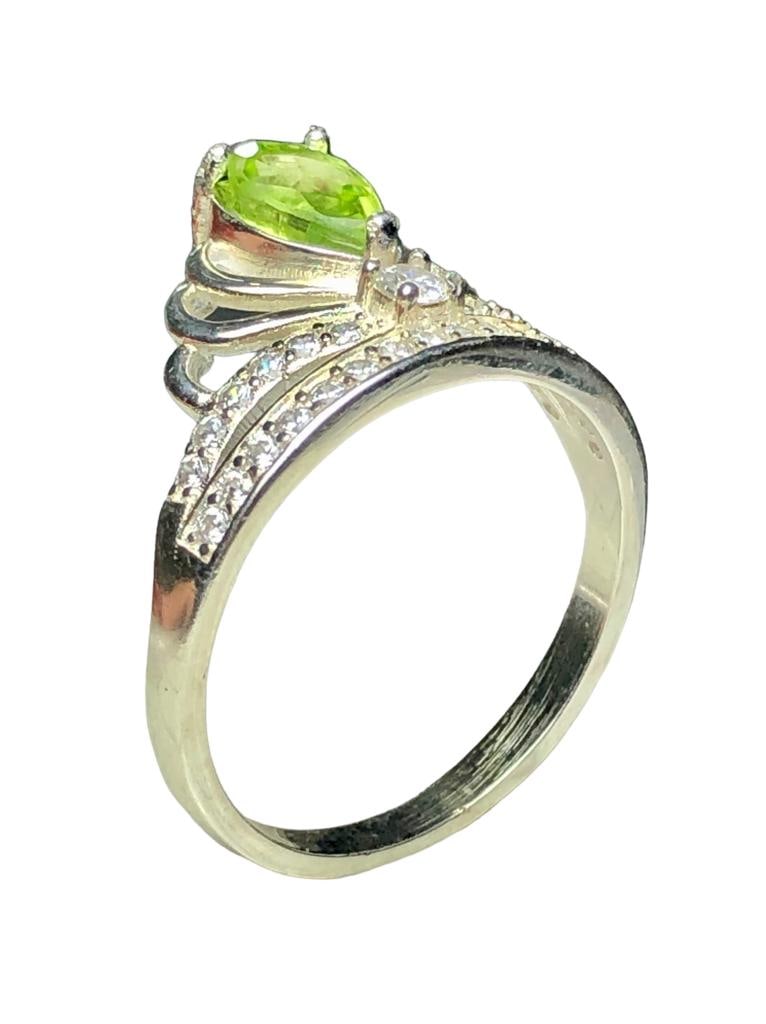 Peridot Ring August birthstone, Argentium silver Ring - 3