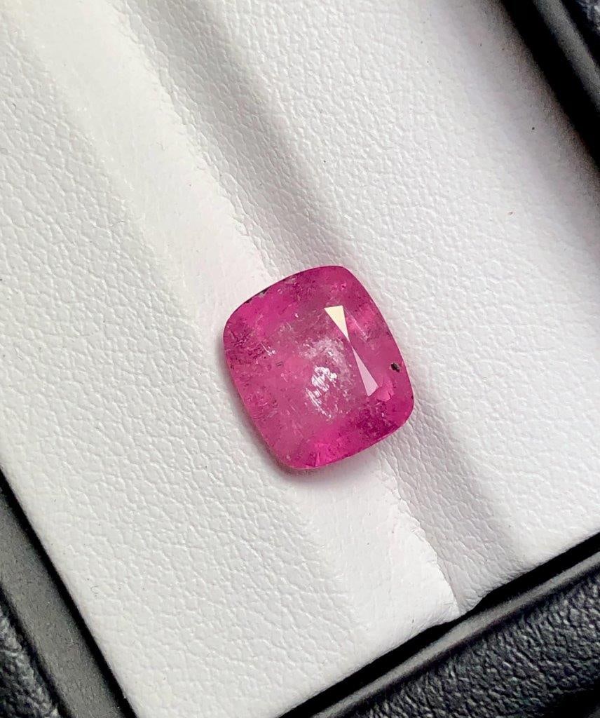 Rubelite Tourmaline - 3.40 Carats - 10X8X5 mm: Rubelite Tourmaline - 3.40 Carats - 10X8X5 mm FREE SHIPPING: