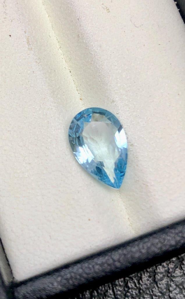 2.45 Carats Pear Shape Aqumarine Gem From Nigeria - 13X8X5 mm (1 of 3)