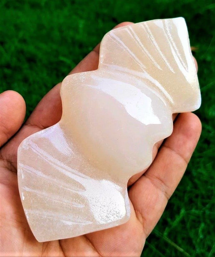 Honey Calcite Healing Wing - 166 Grams (1 of 4)