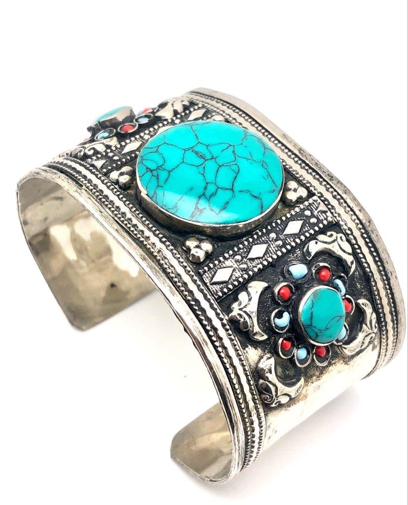 Chinese Turquoise & Brass Bangle Bracelet – Round Natural Stone Accents – Vintage Ethnic Jewelry (1 of 2)
