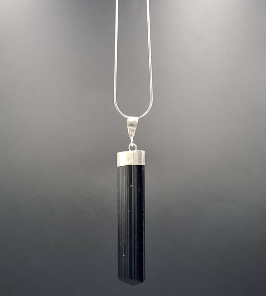Black Tourmaline Pendant Necklace (1 of 1)