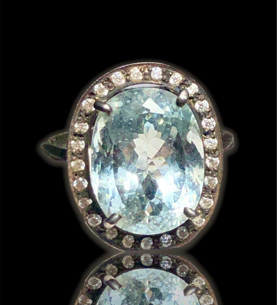Natural Aquamarine Ring in Silver - Aqua Engagement RING (1 of 3)