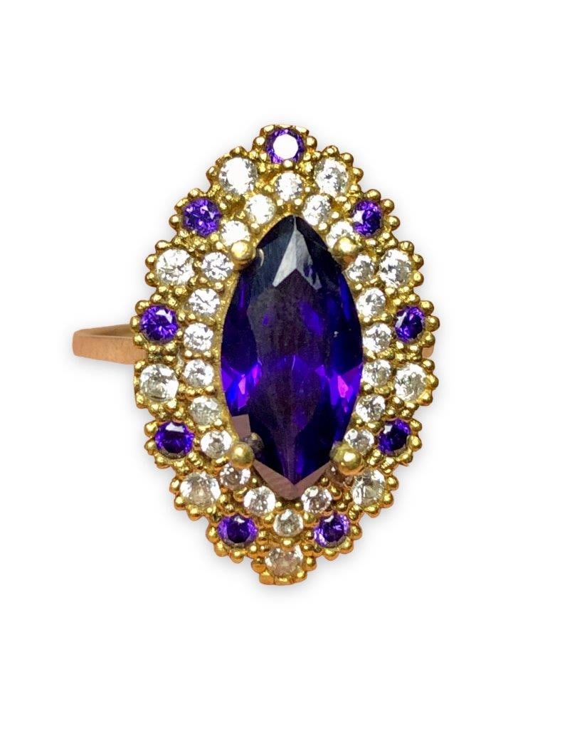 Vintage Bronze Seljuk State Crested Ring (1 of 2)