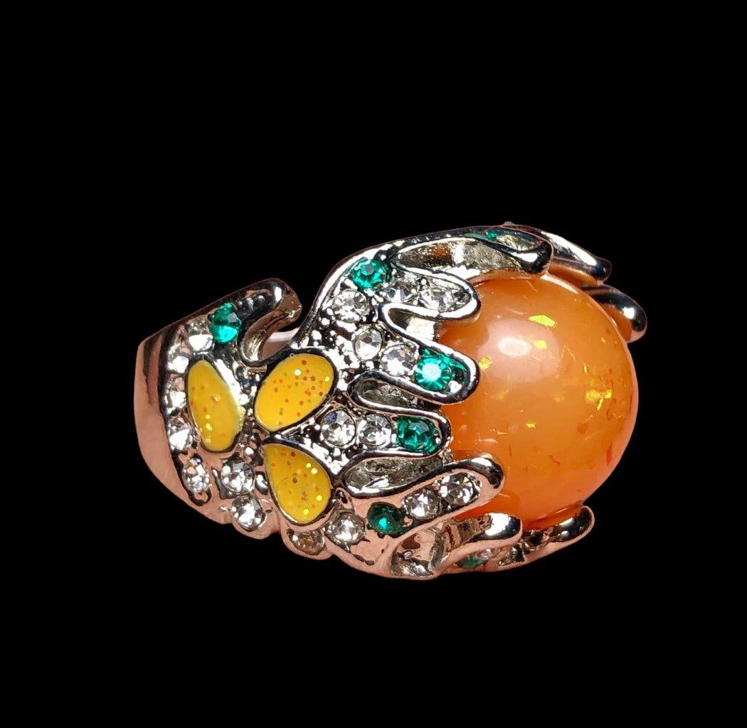 Resin Inlay Ladies Ring: Resin Inlay Ladies Ring FREE SHIPPING Shipping rates are determined by Parcel weight and destination.