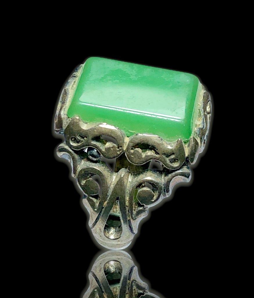 Sterling Silver Green Agate Ring Amazing Design (1 of 4)