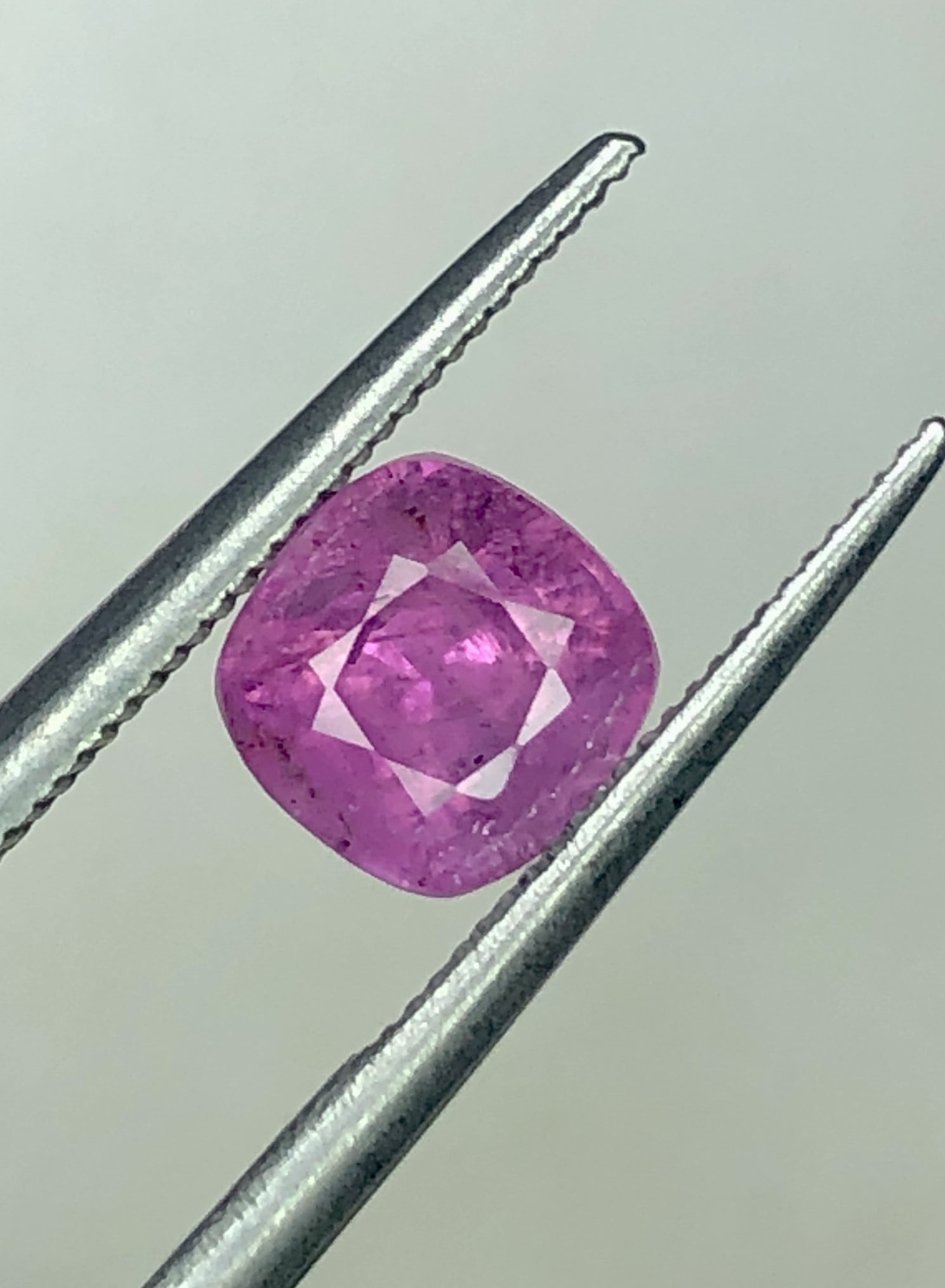 1.50 Carats Deep Pink Natural Pink Sapphire Gemstone - 6X6X5.5 mm (1 of 4)