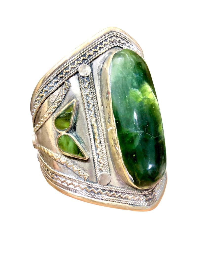 Nephrite Jade Bangle Brass Jewelry (1 of 4)