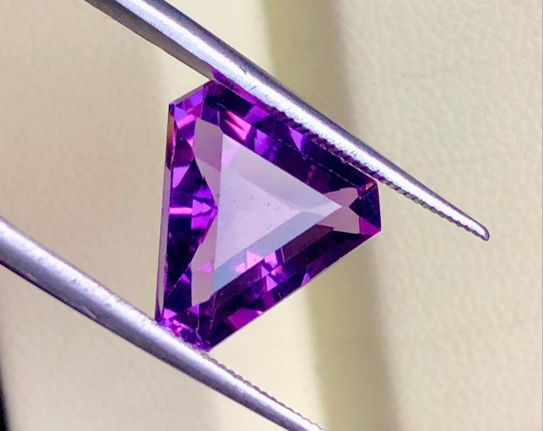 5.5 Cts AAA Purple Amethyst Cut Gemstone – February Birthstone 11x11x7 mm: Stunning 5.5 carats AAA quality Purple Amethyst cut gemstone featuring a deep violet hue, exceptional clarity, and brilliant sparkle. Measuring 11x11x7 mm, this natural February birthstone is ideal fo