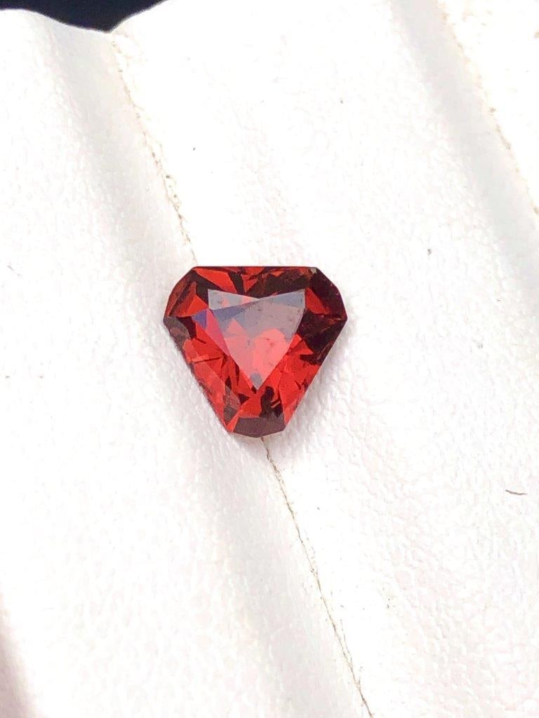 4.30 Carats Golden Peach Kunzite Loose Gemstone - 12X8X6 mm (1 of 4)