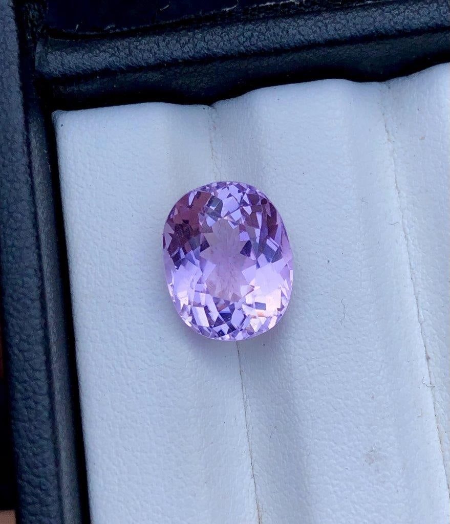7.45 Carats Pink Kunzite Gemstone - 13X10X8 mm (1 of 4)