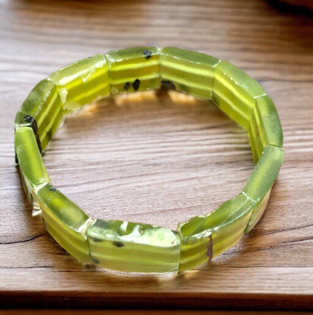 Clear Serpentine Bracelet Healing Jewelry (1 of 1)