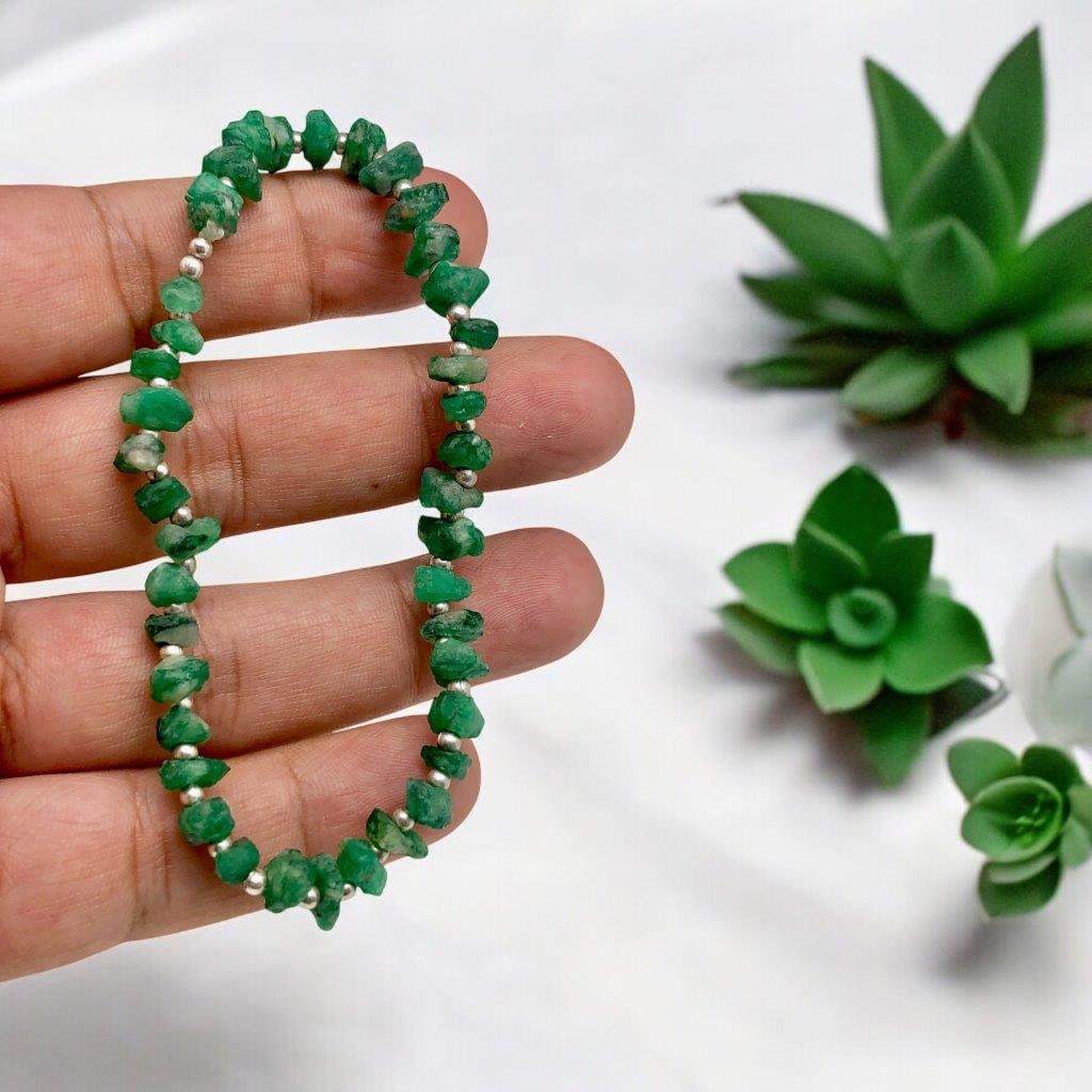 Natural Emerald Beaded Bracelet with Diamond Quartz: Natural Emerald Beaded Bracelet with Diamond Quartz