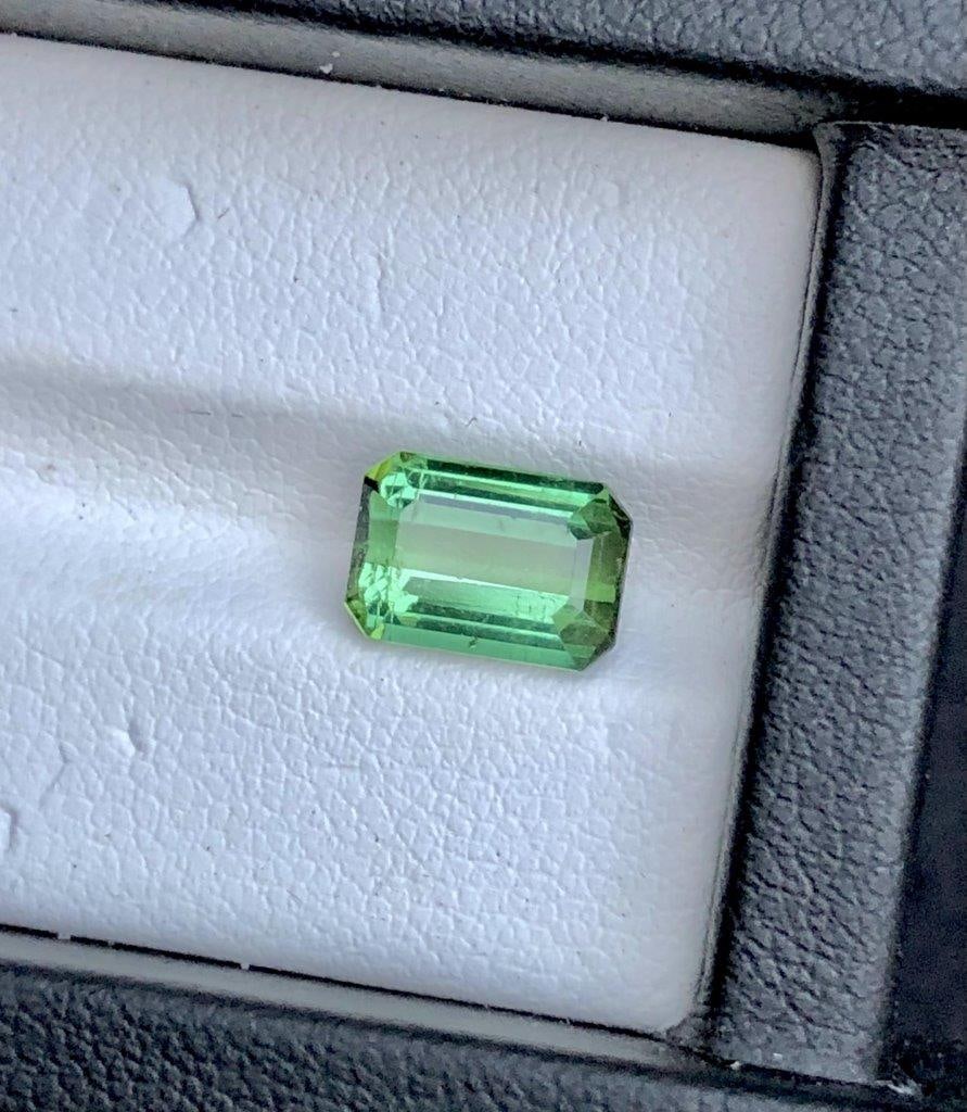 5.35 Carats Natural Hessonite Garnet Gemstone - 11X9X7 mm (1 of 6)