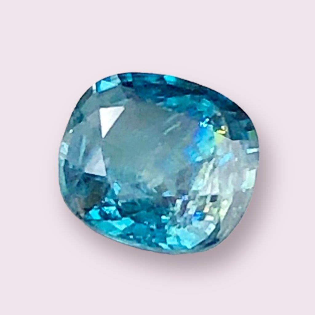 2.90 Carats Natural Blue Zircon - 8X8X4 mm: 2.90 Carats Natural Blue Zircon - 8X8X4 mm FREE SHIPPING: