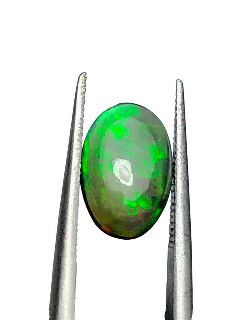 1 Carats Fire Opal - 10X7X3 mm (1 of 5)
