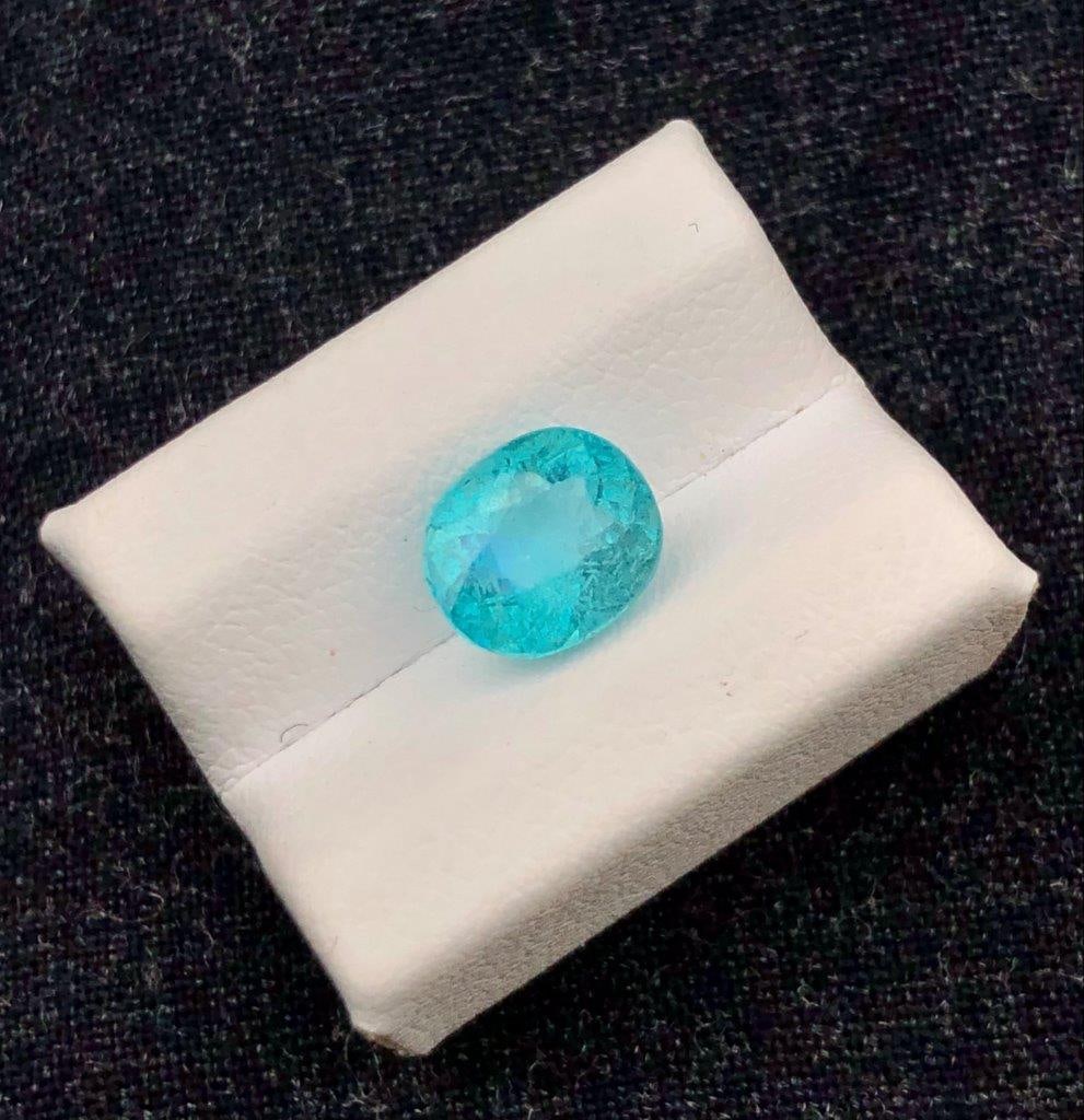 Oval Shape Apatite - 8X7X5 mm (1 of 3)