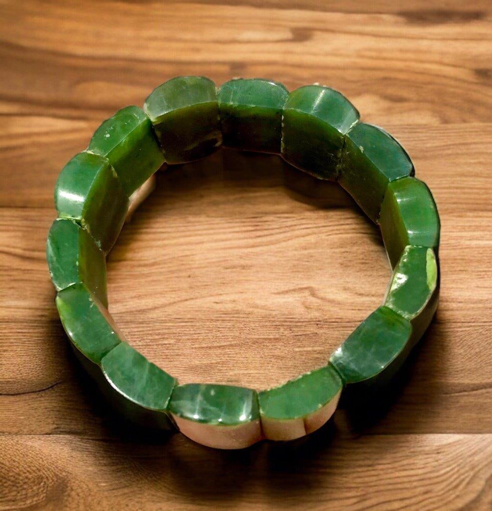 Canadian Nephrite Jade Stretchable Bracelet - 2