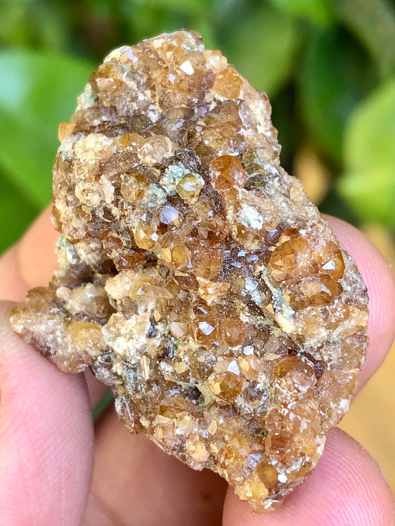 Garnet Crystals Cluster On Matrix - 23.53 Grams - 35X20X10 mm (1 of 2)