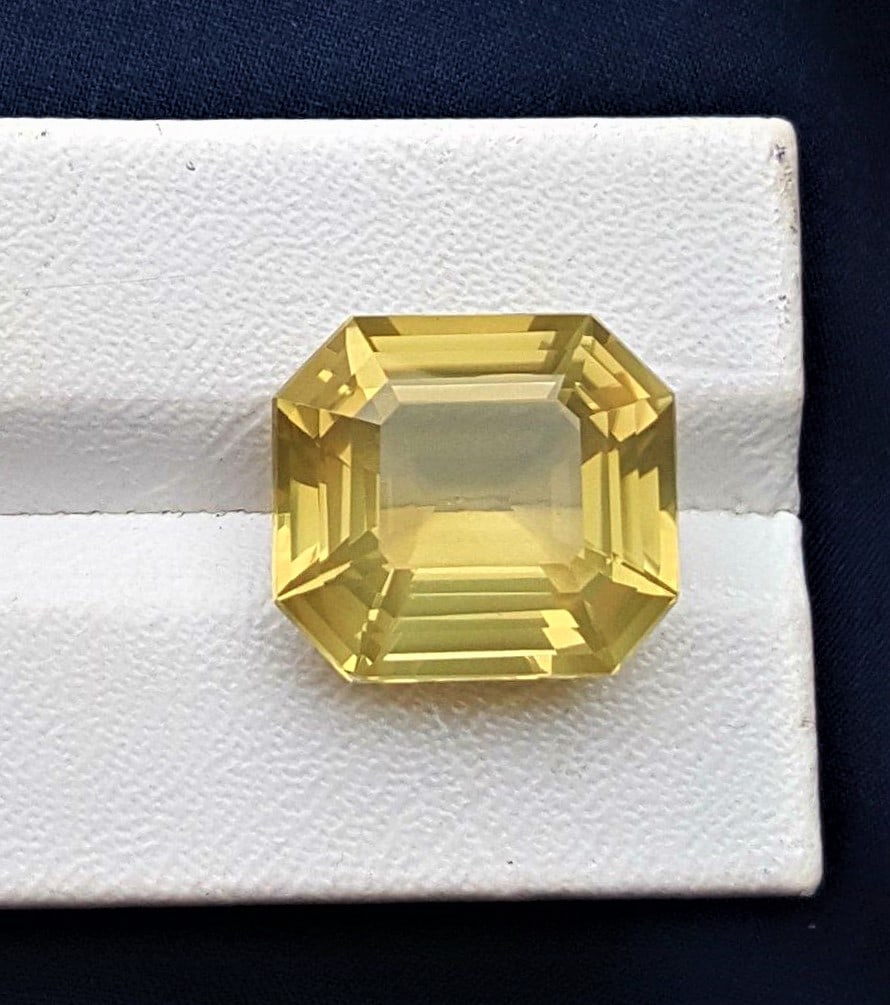 Lustrous Lemon Quartz - 21 Carats (1 of 3)