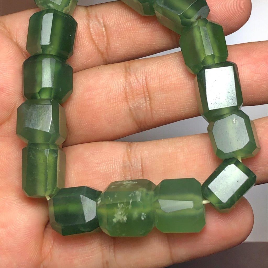 High Quality Nephrite Jade Beaded Bracelet (1 of 2)