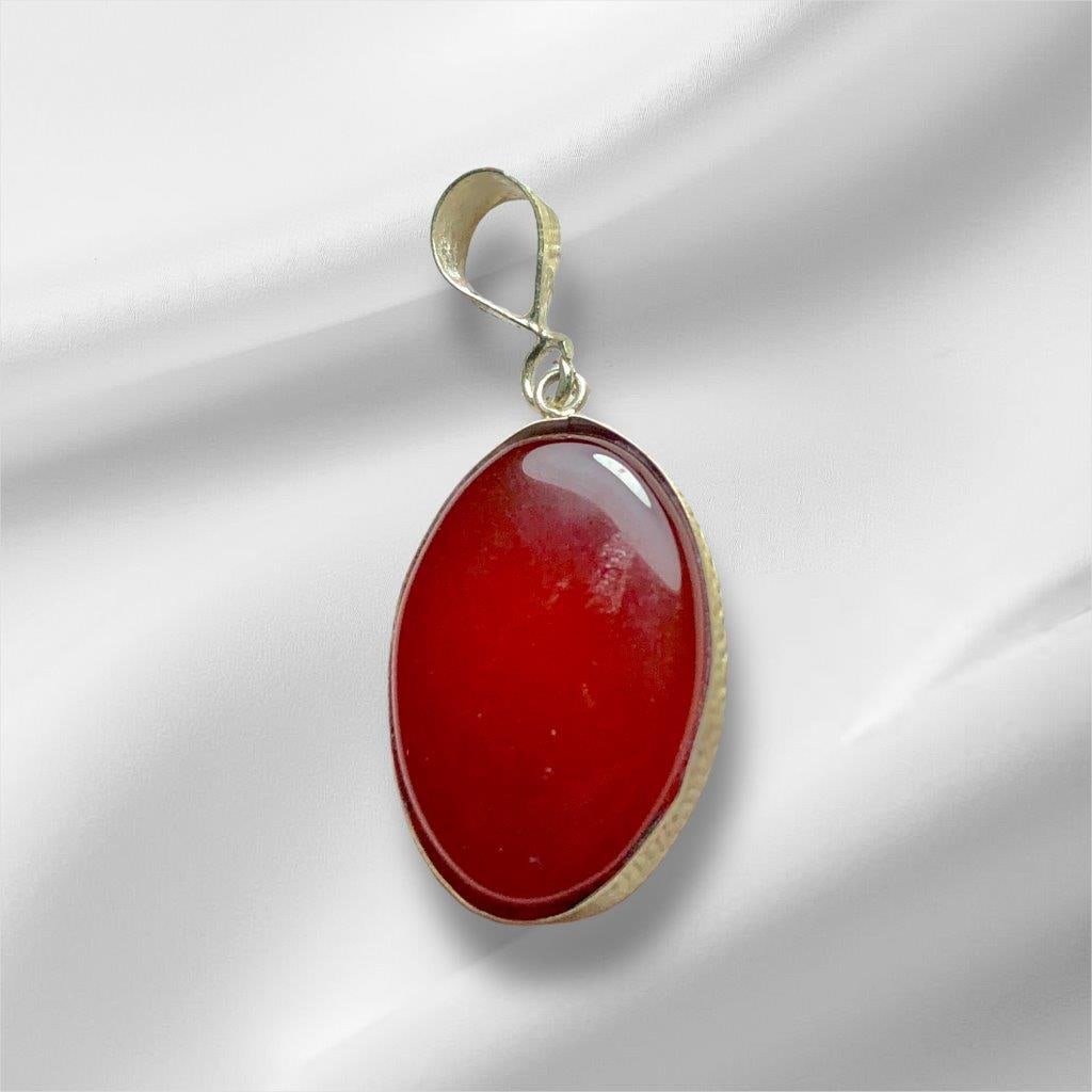 Best Quality Orange Agate Pendant: Best Quality Orange Agate Pendant Shipping: Domestic: Flat-rate of $23.00 to anywhere within the contiguous U.S.International: Foreign shipping rates are determined by destination. International
