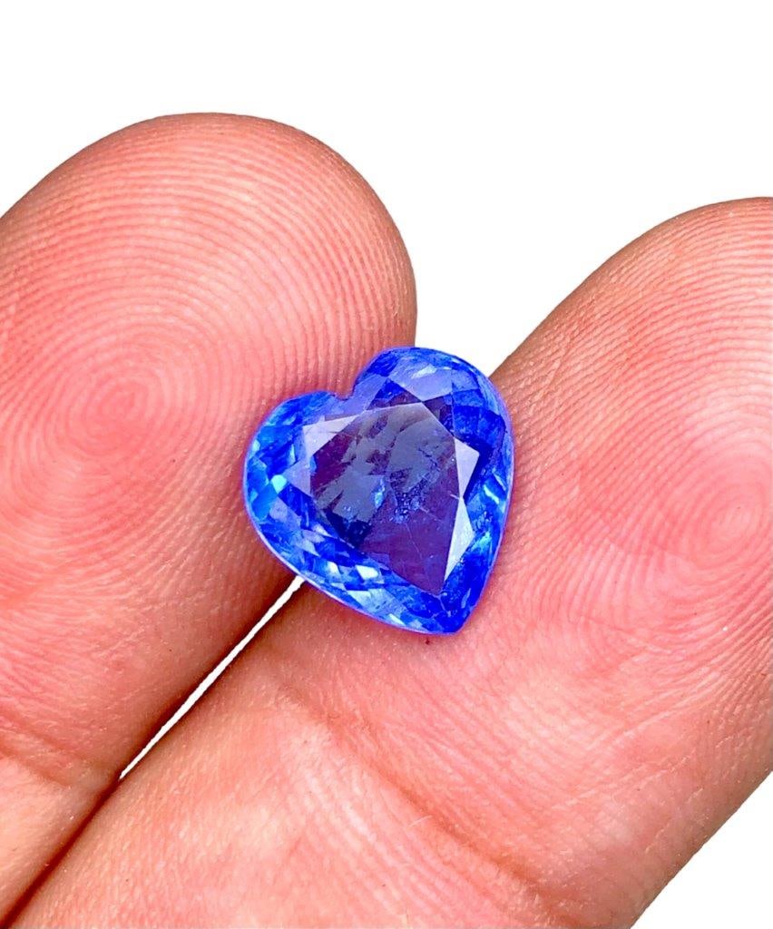 3.30 Carats Beautiful Natural Heart Shape Tanzanite Gemstone - 10X10X5 mm (1 of 4)